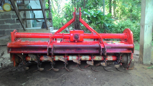 โรตารีคูโบต้าRX164Eพร้อมยอย์สภาพดีพร้อมใช้งานคับ