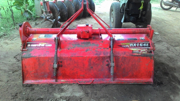 โรตารีคูโบต้าRX164Eพร้อมยอย์สภาพดีพร้อมใช้งานคับ