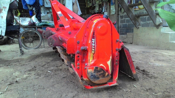 โรตารีคูโบต้าRX164Eพร้อมยอย์สภาพดีพร้อมใช้งานคับ