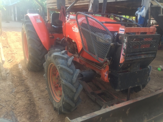 รถไถM6040อุปกรณ์ครบ รถไถM6040อุปกรณ์ครบ