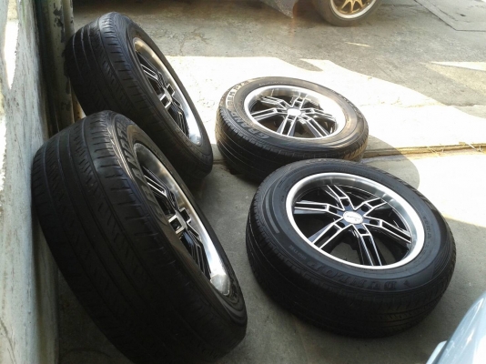 ขอบ17นิ้ว6รู พร้อมยาง ชุดนี้ ราคา 7500 บาท