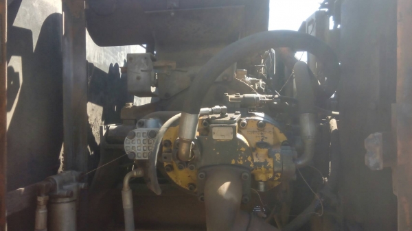 HITACHI EX 200-2  พร้อมใช้งาน เครื่องแน่น ปั้มแรง ชวงลางดี รถอยู่ชัยภูมิ สนใจ 0835601591 หรือ 0903494058