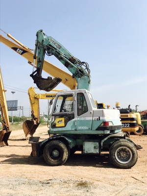 ขาย 1,200,000 KOBELCO sk 100-3W เล่มทะเบีบน เครื่องดีา ปั่มแรง รถสวยพร้อมใช้ รถอยู่ ปทุมธานี 090-772-3710 090-772-3708