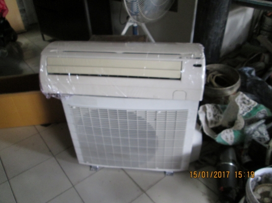 ขายครับ  ไดร์กิ้น 9000Btu  พร้อมใฃ้ครับ  มีรีโมท  ชาย3800บาท