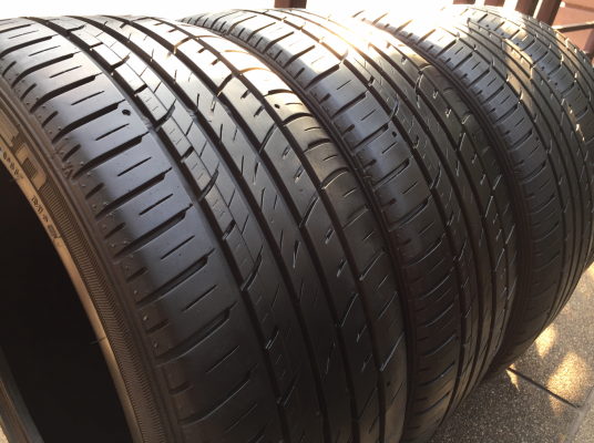 ยาง FALKEN 235 45 18 ปี14 ดอกเต็ม ไม่มีปะ ใช้ยาว ราคาไม่แพง
