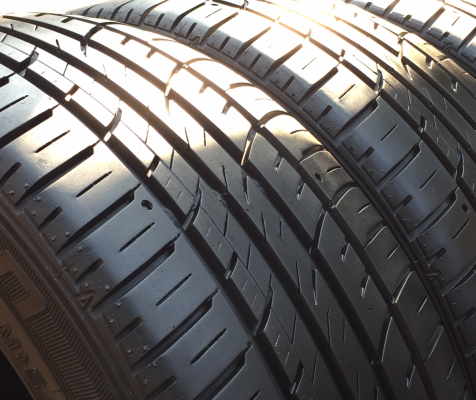 ยาง FALKEN 235 45 18 ปี14 ดอกเต็ม ไม่มีปะ ใช้ยาว ราคาไม่แพง