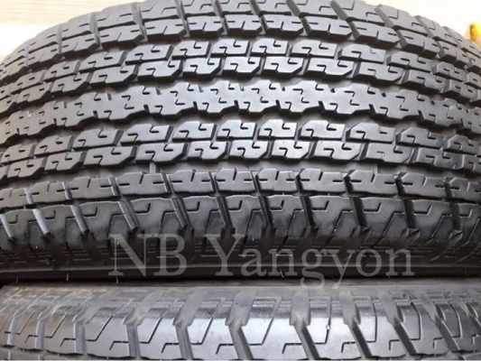 ยาง 255-65-17 ปลายปี15 สภาพ98\%