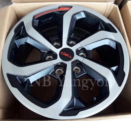 ล้อแม็ก รีโว่ TRD ขอบ17 ถอดป้ายแดง ล้อแม็ก รีโว่ TRD ขอบ17 ถอดป้ายแดง