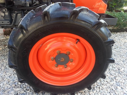 คูโบต้า L4708SP 4 WD รถเกรด A ตัวเปล่าแน่นๆ สีเดิมๆโรงงาน 100 เปอร์เซ็น