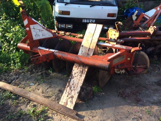 ขายรถไถKubota4508di สวยๆเดิมๆ อุปกรณ์ครบ3ชิ้น ราคา275000