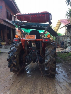 ขายรถไถKubota4508di สวยๆเดิมๆ อุปกรณ์ครบ3ชิ้น ราคา275000