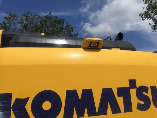 ขายดาวน์รถแบคโฮ KOMATSU PC200-8 MO ขายดาวน์ 450000