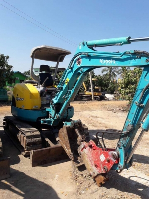 ขายค่ะKUBOTA U30-3S  เก่าญี่ปุ่นแท้..สภาพสวย...เครื่องปั๊มดี  พร้อมหัวกะแทก  3,xxxชั่วโมง..โทร  089-3818694  ดวงนภา