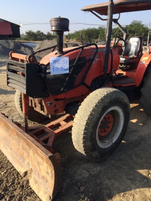 รถไถ M 70    ไม่มีเล่มทะเบียน  มีเอกสารควบคุมรถ  ขายด่วน  280000   บาท   วันทูคอล 0986683479 dtac 0991751349 สิทธิ์ คับ