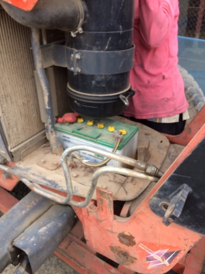 รถไถ M 70    ไม่มีเล่มทะเบียน  มีเอกสารควบคุมรถ  ขายด่วน  280000   บาท   วันทูคอล 0986683479 dtac 0991751349 สิทธิ์ คับ