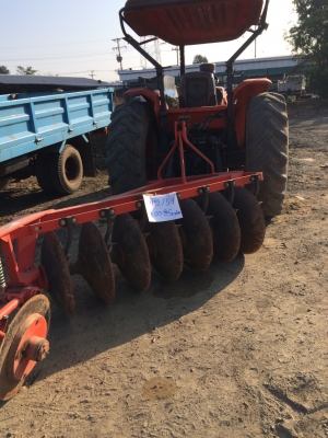 รถไถ M 70    ไม่มีเล่มทะเบียน  มีเอกสารควบคุมรถ  ขายด่วน  280000   บาท   วันทูคอล 0986683479 dtac 0991751349 สิทธิ์ คับ