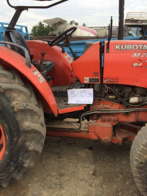 รถไถ M 70    ไม่มีเล่มทะเบียน  มีเอกสารควบคุมรถ  ขายด่วน  280000   บาท   วันทูคอล 0986683479 dtac 0991751349 สิทธิ์ คับ