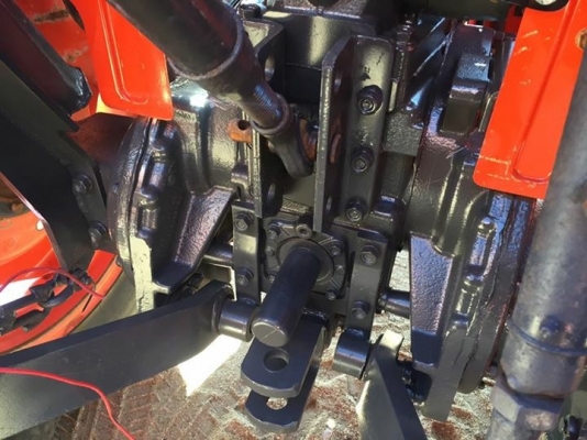 ขายรถไถคูโบต้า L3608  ทำงานเพียง 500 ชั่วโมง รถไร่เดิมๆสวยๆค่ะ จดทะเบียนปี 57 ค่ะ พร้อมอุปกรณ์ ใบมีดดันดินและผานพรวน ราคา 328,000 บาท พร้อมส่งฟรีถึงบ้าน โทรสอบถามได้เลยค่ะ 081-9136451 ขอดูรูปทาง Line:Bow6451  รถสวย สภาพพร้อมใช้งาน เครื่องดี เกียร์ดี ยางดี