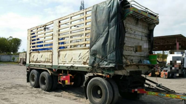 ขาย 1,695,000 ISUZU DECA 320 แรง แม่ปี 50 ไม่ดั้ม -ลูกไม่ดั้มกรการสิน 3 คานแท้ ปี 50 เครื่องเดิม เกี