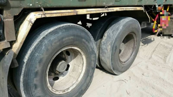 ขาย 1,695,000 ISUZU DECA 320 แรง แม่ปี 50 ไม่ดั้ม -ลูกไม่ดั้มกรการสิน 3 คานแท้ ปี 50 เครื่องเดิม เกี