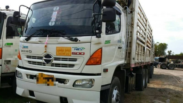 ขาย 1,935,000 HINO 380 HP.ปี 55 แม่ไม่ดั้ม-ลูกไม่ดั้ม 3 คาน ปี 50 (สามมิตร) เบรคแห้งสวยๆพร้อมใช้งาน.