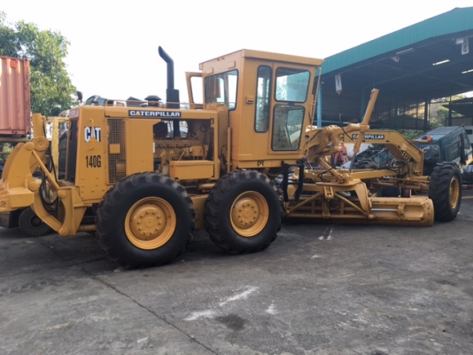 รถเกรด 12 G S/N 61M 10311 พร้อมใช้งาน ยางใหม่ เช็คทั้งคัน (เล่มทะเบียน) /โทร 098-6694563 สมชาย