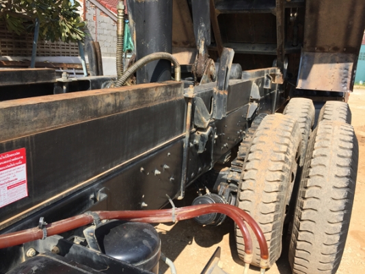 ขายสิบล้อดั้ม HINO FM1A 330 แรง ซีรีส์ 500 ปี 56 เลขไมล์ 70,xxx สภาพป้ายแดง ดั้มสามมิตรแท้ ยางดี