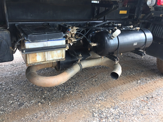 ขายสิบล้อดั้ม HINO FM1A 330 แรง ซีรีส์ 500 ปี 56 เลขไมล์ 70,xxx สภาพป้ายแดง ดั้มสามมิตรแท้ ยางดี