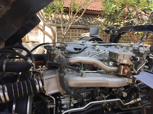 ขายสิบล้อดั้ม HINO FM1A 330 แรง ซีรีส์ 500 ปี 56 เลขไมล์ 70,xxx สภาพป้ายแดง ดั้มสามมิตรแท้ ยางดี