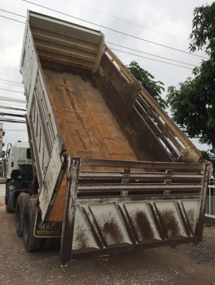 ขายสิบล้อดั้ม HINO FM1A 330 แรง ซีรีส์ 500 ปี 56 เลขไมล์ 70,xxx สภาพป้ายแดง ดั้มสามมิตรแท้ ยางดี