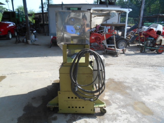 เครื่องโม่พลาสติก เครื่องนำเข้าจากประทศญี่ปุ่น พร้อมใช้งาน