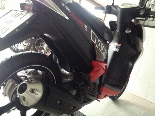Mio125i ลายใหม่ล่าสุด ล้อแม็กแท้ วิ่ง6000 ปลายปี58 (รับประกันเครื่องยนต์ 6 เดือน) Mio125i ลายใหม่ล่าสุด ล้อแม็กแท้ วิ่ง6000 ปลายปี58 (รับประกันเครื่องยนต์ 6 เดือน)