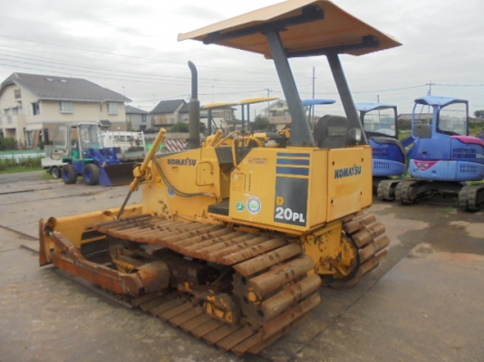 ขาย รถดันดิน KOMATSU D20PL-7E  มาใหม่  เก่าญี่ปุ่นแท้  สภาพสวย  ลองระบบกันได้ทุกวัน โทร 089-7462641  สุวรรณี