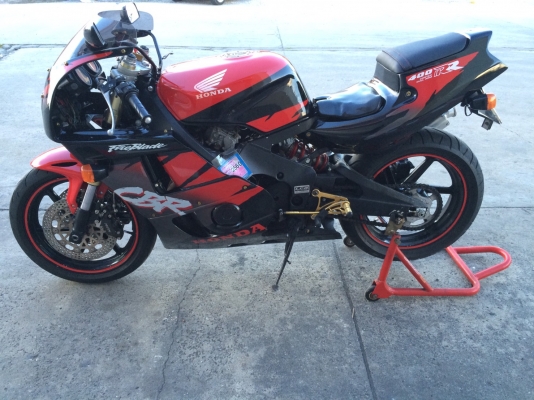 Honda Cbr400rr 1992
