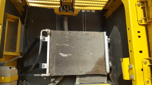 ขายkomatsu PC 200-8N1