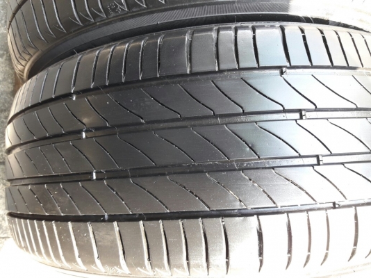 ยางMICHELIN รุ่น PRIMACY.3ST 205 55R16 สัปดาห์ที่11 ปี2015 ลงพื้นจริงปลายปี2015 ภาพสวยมากๆไร้ที่ติดอกเยอะมากๆคุ้มสุดๆ
