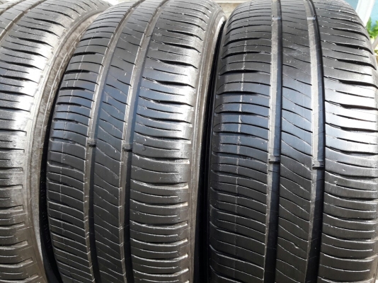 ยางMICHELIN รุ่น ENERGY xm2  185 60R15 สัปดาห์ที่27ปี2015 ลงพื้นปลายปี2015สภาพสวย ดอกเยอะมากๆ