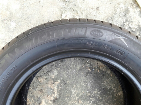 ยางMICHELIN รุ่น ENERGY xm2  185 60R15 สัปดาห์ที่27ปี2015 ลงพื้นปลายปี2015สภาพสวย ดอกเยอะมากๆ