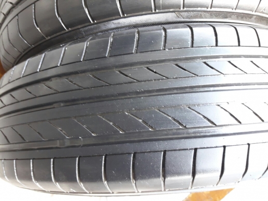 ยางYOKOHAMA  175 65R15 ปี2016 สภาพสวยดอกเยอะถูกมากๆ