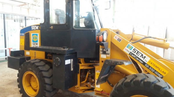 รถตักล้อยาง SEM รุ่น 616B รถสวยพร้อมขาย สนใจโทร 089-8055889 นกค่ะ