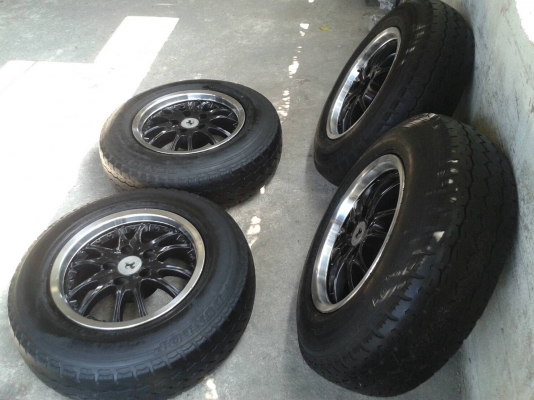 ขอบ15นิ้ว5รู114 พร้อมยาง ชุดนี้ ราคา 5900 บาท ขอบ15นิ้ว5รู114 พร้อมยาง ชุดนี้ ราคา 5900 บาท