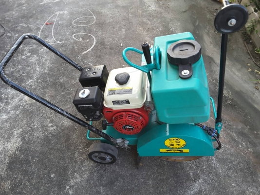 ขายเครื่องตัดคอนกรีตของใหม่อาซิตะพร้อมใบตัดขายราคา12,500บาท