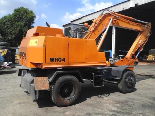 ขายรถขุดล้อยาง HITACHI รุ่น WH04 ขายรถขุดล้อยาง HITACHI รุ่น WH04