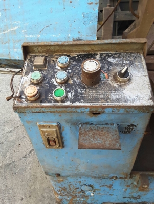 ขายเลี่อยตัดเห็ลกระบบออโต้ฮิตาซิใช้ไฟสามเฟสขายตามสภาพเก่านอกอุปกรณ์ครบพร้อมปั้มหล่อเย็นขาย80,000สนใจต่อลองได้ ขายเลี่อยตัดเห็ลกระบบออโต้ฮิตาซิใช้ไฟสามเฟสขายตามสภาพเก่านอกอุปกรณ์ครบพร้อมปั้มหล่อเย็นขาย80,000สนใจต่อลองได้