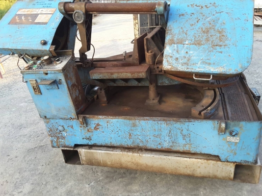 ขายเลี่อยตัดเห็ลกระบบออโต้ฮิตาซิใช้ไฟสามเฟสขายตามสภาพเก่านอกอุปกรณ์ครบพร้อมปั้มหล่อเย็นขาย80,000สนใจต่อลองได้