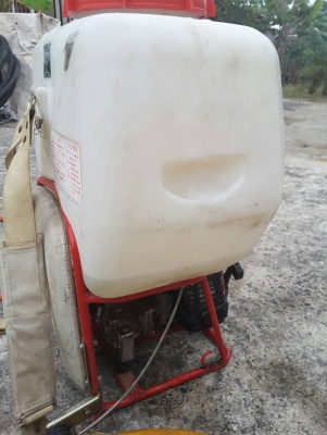 ขายปั้มฉีดพ่นยาสภาพเก่านอกเครื่องปั้มแนน่ๆพร้อมใช้ ราคา 4000 ขายปั้มฉีดพ่นยาสภาพเก่านอกเครื่องปั้มแนน่ๆพร้อมใช้ ราคา 4000