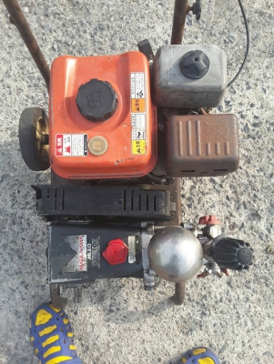 ขายปั้มฉีดน้ำแรงดันสูงมารูยามั้าพร้อมใช้เก่านอกราคา8000 ขายปั้มฉีดน้ำแรงดันสูงมารูยามั้าพร้อมใช้เก่านอกราคา8000