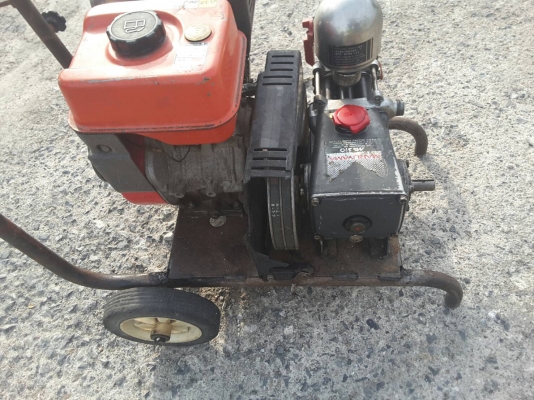 ขายปั้มฉีดน้ำแรงดันสูงมารูยามั้าพร้อมใช้เก่านอกราคา8000 ขายปั้มฉีดน้ำแรงดันสูงมารูยามั้าพร้อมใช้เก่านอกราคา8000