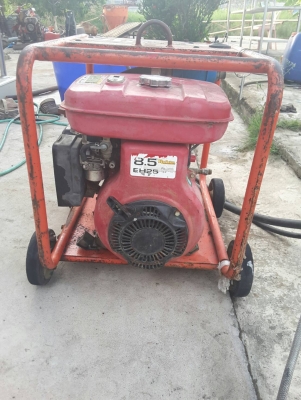ขายปั้มฉีดน้ำแรงดันสูงสภาพเก่านอกพร้อมใช้ราคา12000มีหลายตัวพร้อมใช้