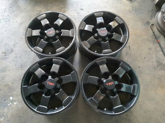ล้อ TRD ขอบ16*8 et0 สภาพป้ายแดง สวยๆ 1ชุด